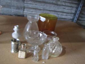 lot 69 image: glass lot