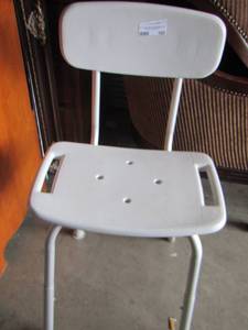 lot 105 image: small shower chair used