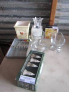 lot 120 image: International silver co, S&P shakers - stir sticks and more