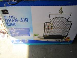 lot 157 image: 32 tall open air home bird habitat unknown condition