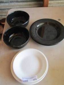 lot 171 image: black dinner plates with bowls- white dinner plates and saucers