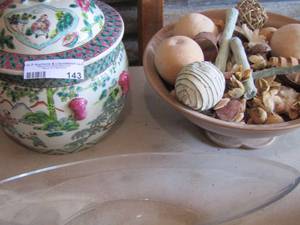 lot 143 image: Decorative table center pieces qty 3