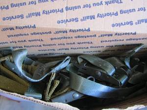 lot 212 image: green army straps