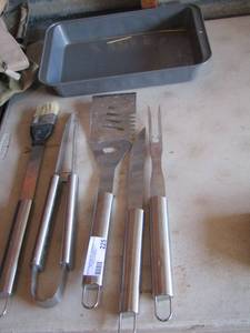 lot 225 image: bbq utensils, aluminum pan
