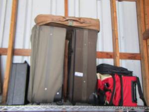 lot 241 image: large lot of suitcases
