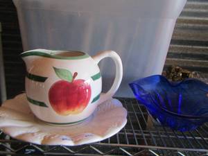 lot 255 image: PIMPERNET COBALT BLUE BLOWN GLASS BOWL, Apple handled pitcher, platter