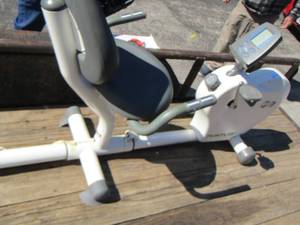 lot 12 image: Tincture Excursive bike