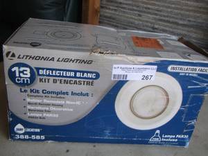 lot 267 image: Lithonia lighting light fixture in box