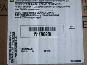 lot 289 image: APPLIANCE PARTS - Whirlpool  Icemaker W11700250    PARTS IN PACKAGING
