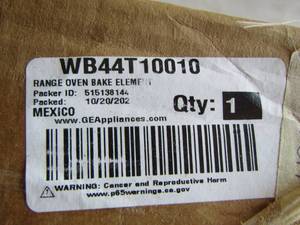 lot 316 image: APPLIANCE PARTS - GE OVEN RANGE BAKE ELEMENT WB44T10010  In Boxes PACKAGING  SEE DESCRIPTION