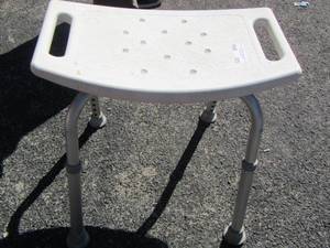 lot 325 image: small shower chair