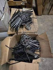 lot 47 image: Lot of 125 Chrome Pants Hangers