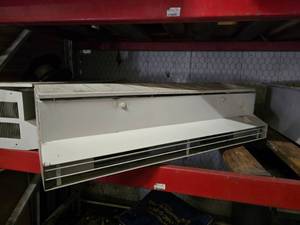lot 60 image: Dayton 6E823 48 Air Curtain Cabinet.  Working When Removed.