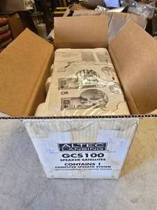 lot 65 image: NEW OLD STOCK Vintage Altec Lansing GCS100 Computer Speaker System
