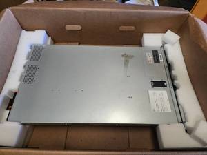 lot 79 image: Dell PowerEdge 1950 Server w Seagate Cheetah 15K.6 Hard Drives