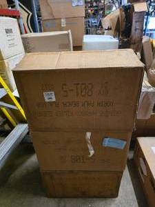 lot 132 image: 3 Cases of Harmsco V313 Filter Cartridges