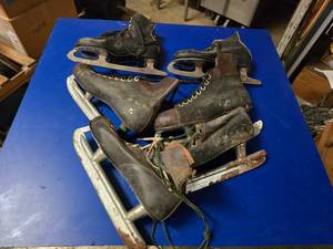 lot 201 image: Lot of Vintage Leather Ice Skates