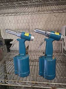 lot 216 image: Lot of 2 Central Pneumatic No 93458 Air Hydraulic Riveters