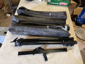 lot 226 image: Lot of 3 Tripod Stands