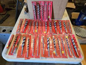 lot 28 image: NEW Lot of 31 Vermont American Made in USA Auger Bits.  These Bits are up to $15 EACH