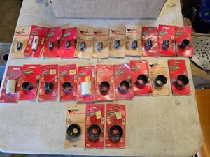 lot 36 image: NEW Lot of 24 Vermont American Made in USA Hole Saws.  34 Up to 1 78