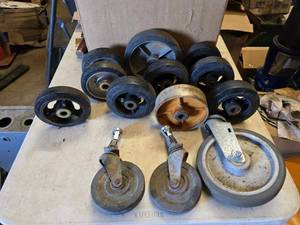 lot 329 image: Lot of Misc Casters.  Misc Sizes Up to 8