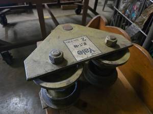 lot 363 image: Yale Eaton 2 Ton Trolley Hoist