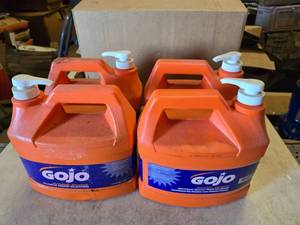 lot 350 image: Lot of 4 Gallons of Gojo Natural Orange Pumice Hand Cleaner