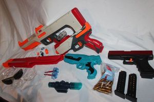 lot 140 image: Nerf Guns