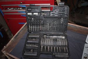 lot 156 image: Bits case, Drill bits Screw Bits And Nut Drivers