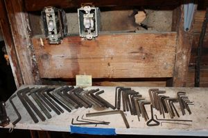 lot 166 image: Large Selection of Different Sized Allen Wrenches