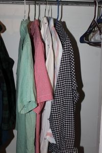 lot 118 image: Boys Short Sleeve Button Down Shirts
