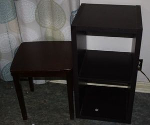 lot 369 image: Small Display Shelf and Accent Table