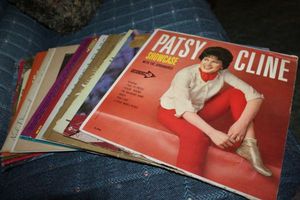 lot 377 image: Variety of Vinyl Records