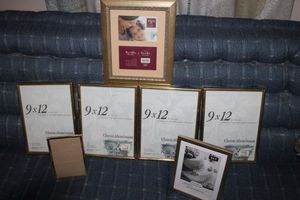 lot 403 image: Variety of Picture Frames, Some SIP