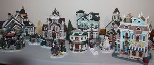 lot 427 image: Large Quantity of Christmas Villages