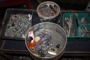 lot 208 image: Large Quantity of Hardware