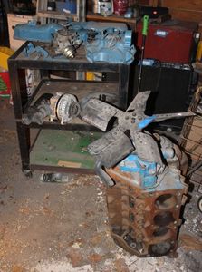 lot 267 image: Engine Block and other Motor Parts... Consigner stated from 1973 Fury