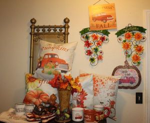 lot 60 image: Fall Decorations and Throw Pillow Covers and Pillow Inserts