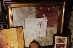 lot 100 image: Wall Decorations and Frames as Shown
