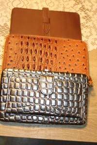 lot 101 image: Two Ladies Leather Wallets