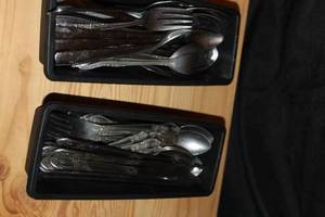 lot 327 image: Silverware