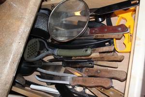 lot 350 image: Contains of Drawer