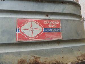 lot 400 image: Diamond head stock tank-
