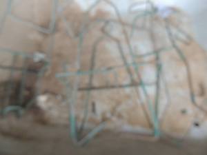 lot 415 image: Metal LIVESTOCK BOTTLE HOLDERS QTY 4