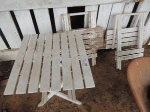 lot 411 image: Wolfschmidt genuine foldable white camp tables  qty 3