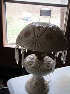 lot 9 image: Vintage lamp with matching glass Globe , chimney  no longer exists