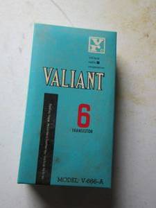lot 63 image: Valliant 6 radio model v-66-a