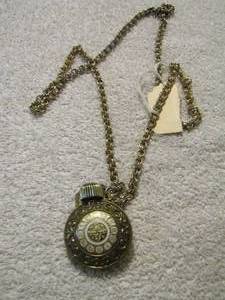 lot 153 image: Avon perfume necklace