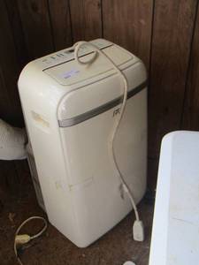 lot 186 image: portable indoor ac system